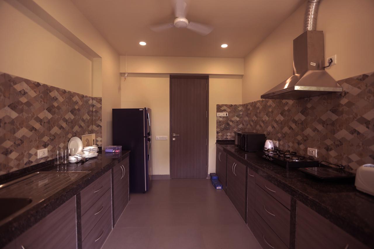 Lakeview Service Apartments Kalkutta Kültér fotó
